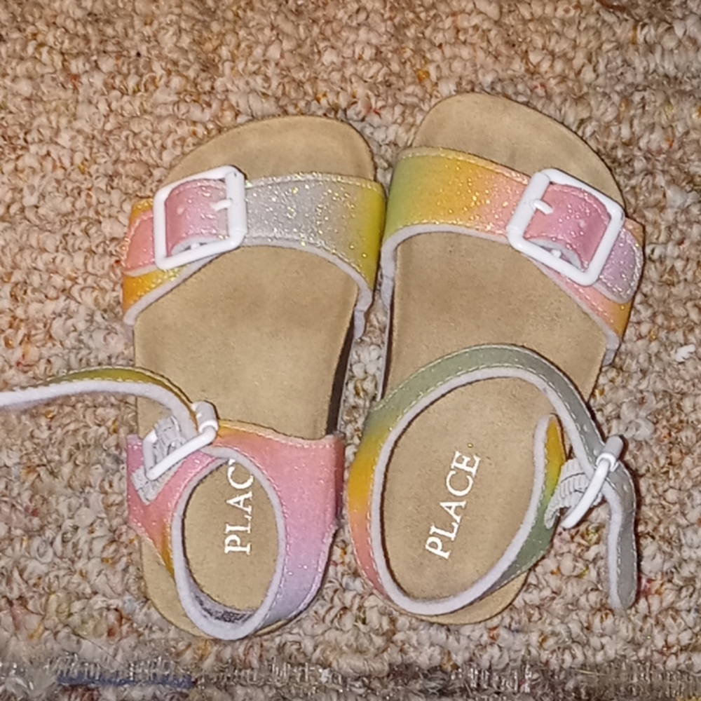 Girls size 6 Sandals